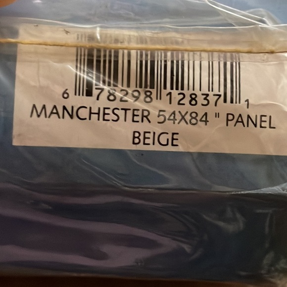 One Manchester 84”Panel - Picture 9 of 11